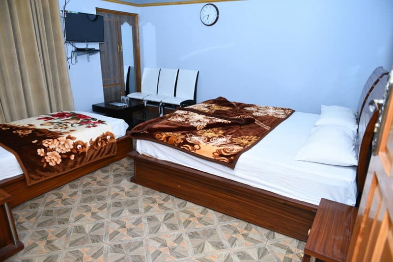 Azeem International Hotel