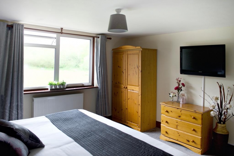 Little Foxes Hotel & Gatwick Airport Parking