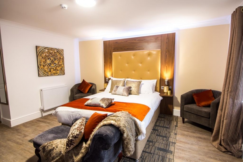 Trivelles Gatwick Hotel & Airport Parking