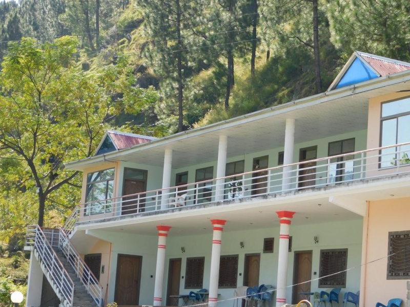 Pine View Hotel, Tranna Balakot