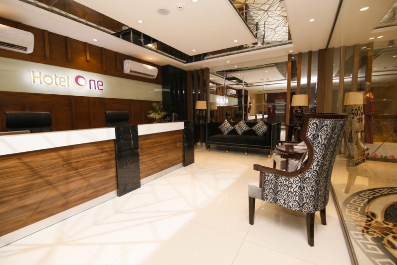 Hotel One Rahim Yar Khan Club Road