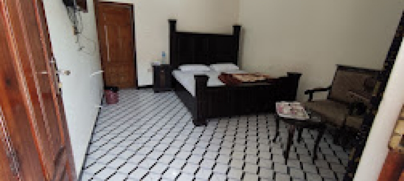 Quad Room 