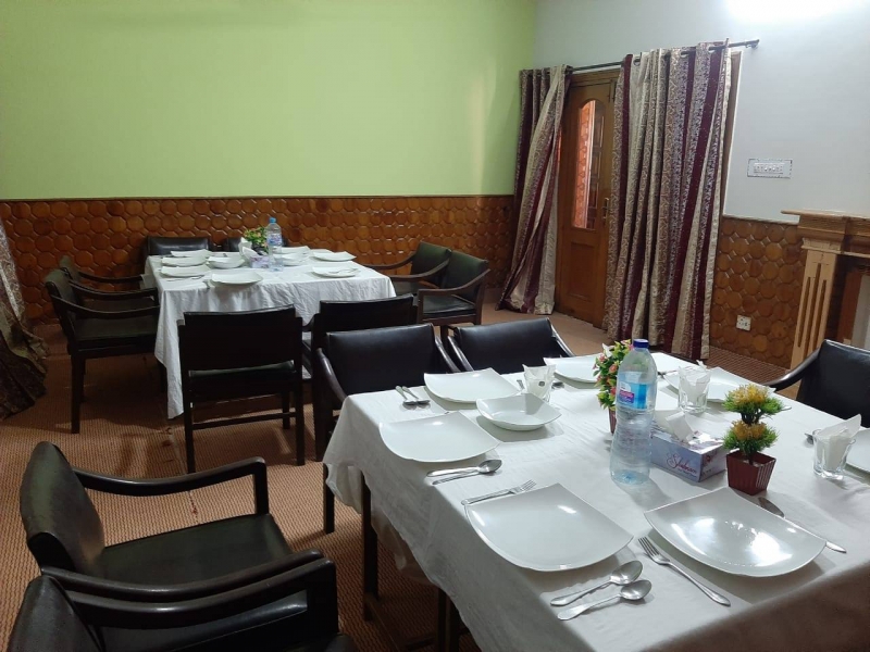 Royal Inn Kalam