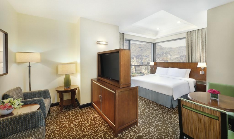 Panorama Suite With Kaaba View