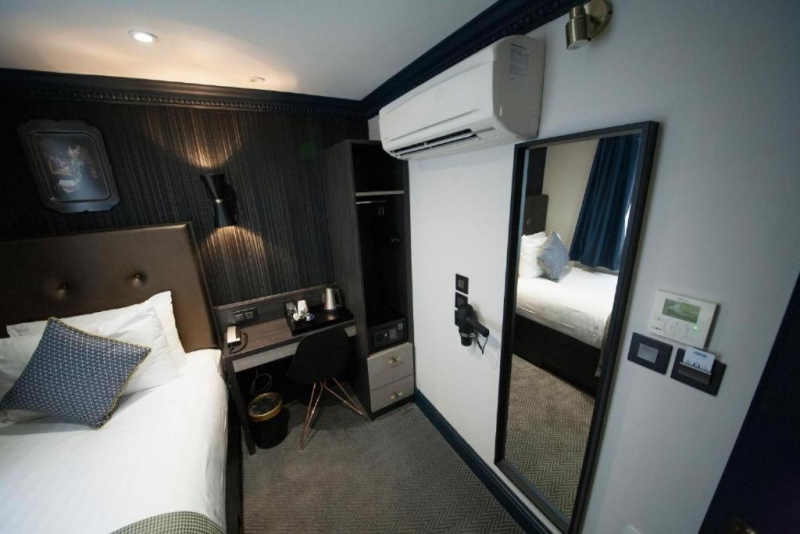 The Pack And Carriage London