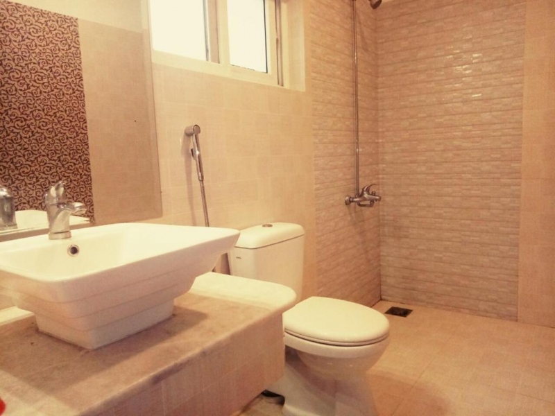 Royal Galaxy Guest House Islamabad (For Families Only) E-11/2 Islamabad