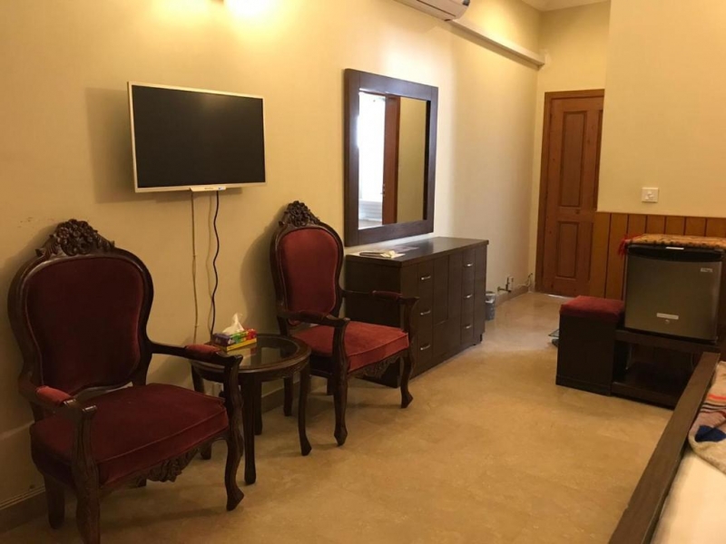 Royal Galaxy Guest House Islamabad (For Families Only) E-11/2 Islamabad