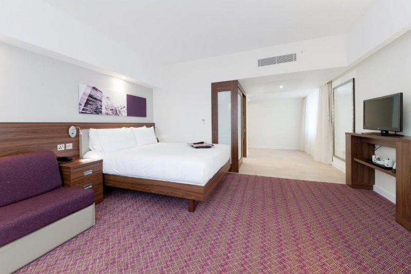 Queen Room with Sofa Bed