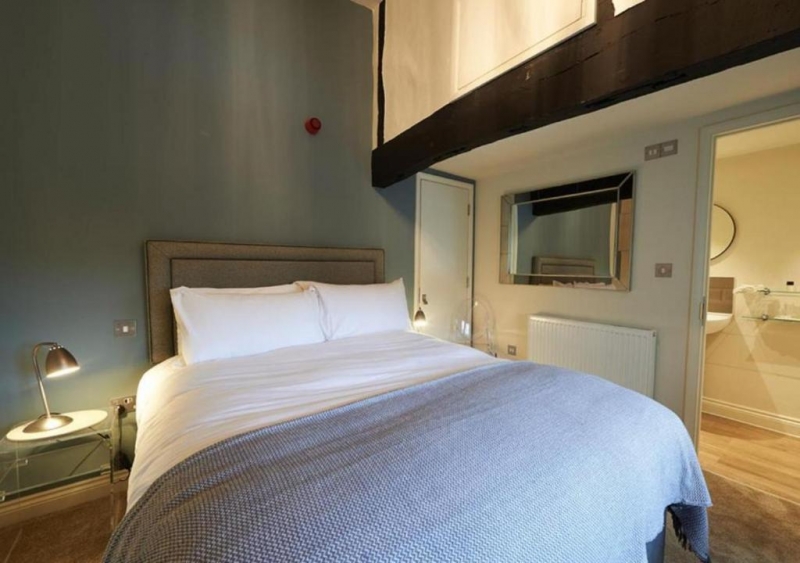 Small Double Room