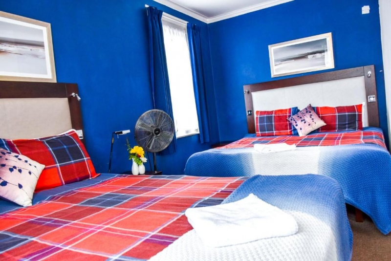 Gatwick Castle B&B