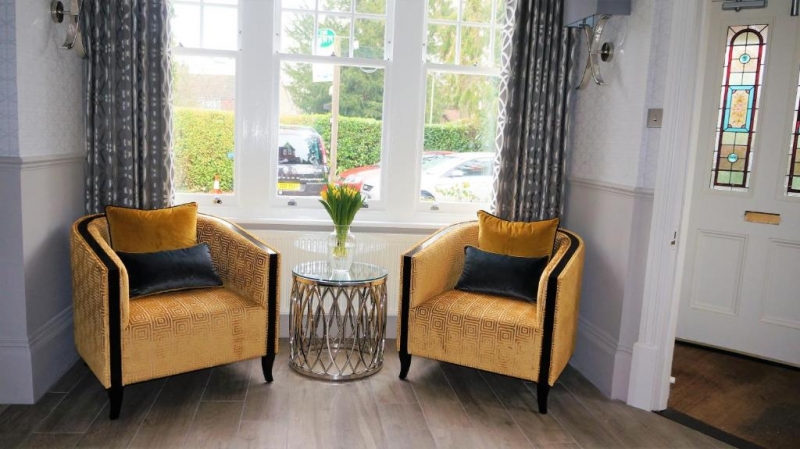 The Lawn Guest House Gatwick