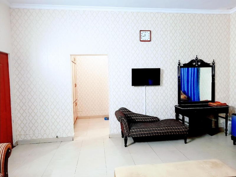 New pakeeza Hotel Lahore