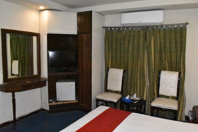 Quick Continental Hotel