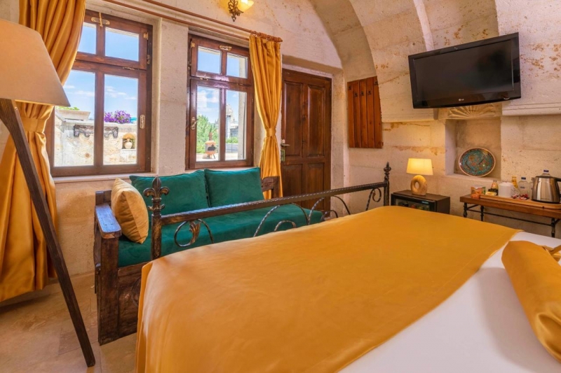 Helen Cave Suites