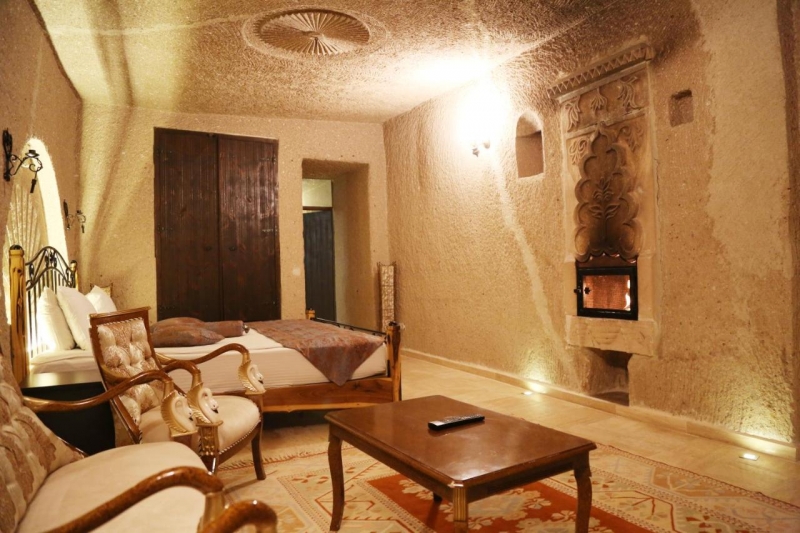 Deluxe Family Room