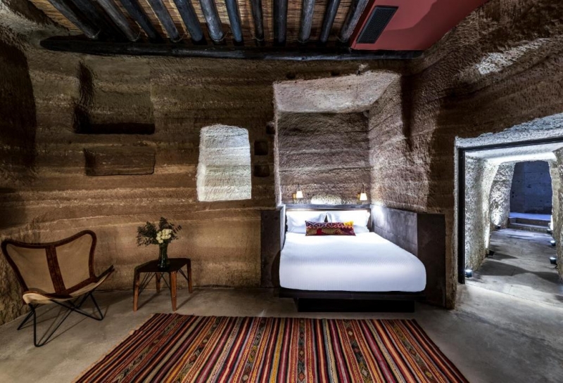 Cave Suite Room