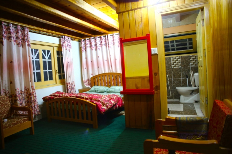 Country Resort, Sharda