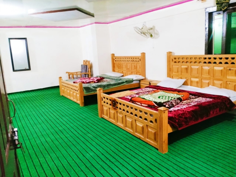 Neelum Star Guest House Keran