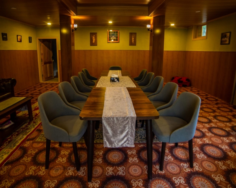 Jovenna Resort Gulmit