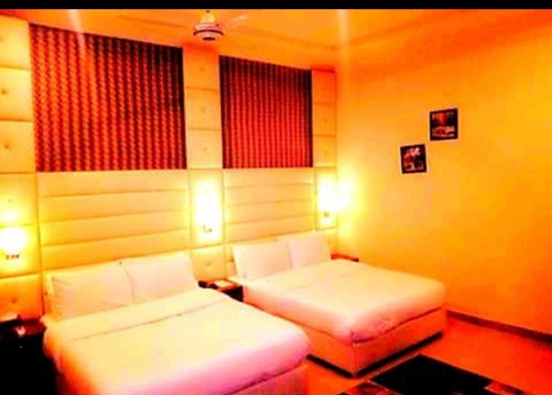Signature Residence, Islamabad F-7 Markaz