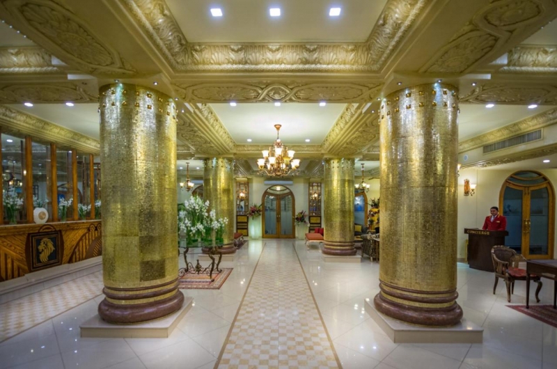 Luxus Grand Hotel, Lahore