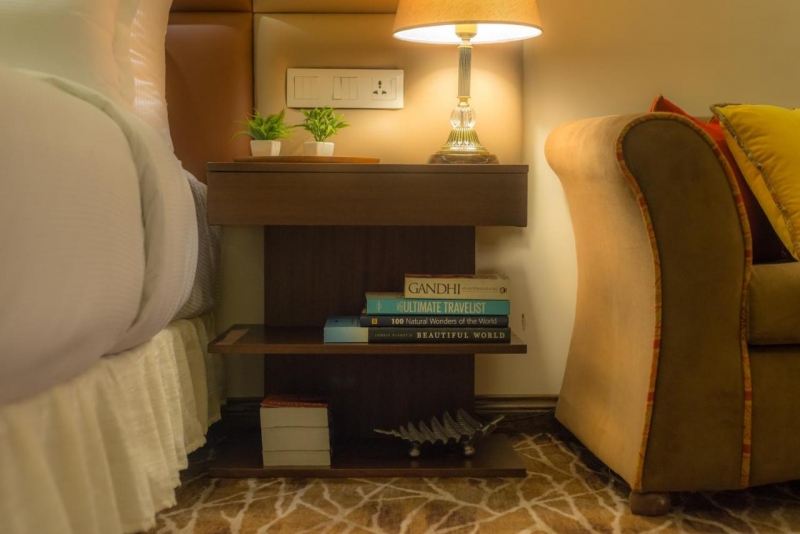Luxus Grand Hotel, Lahore