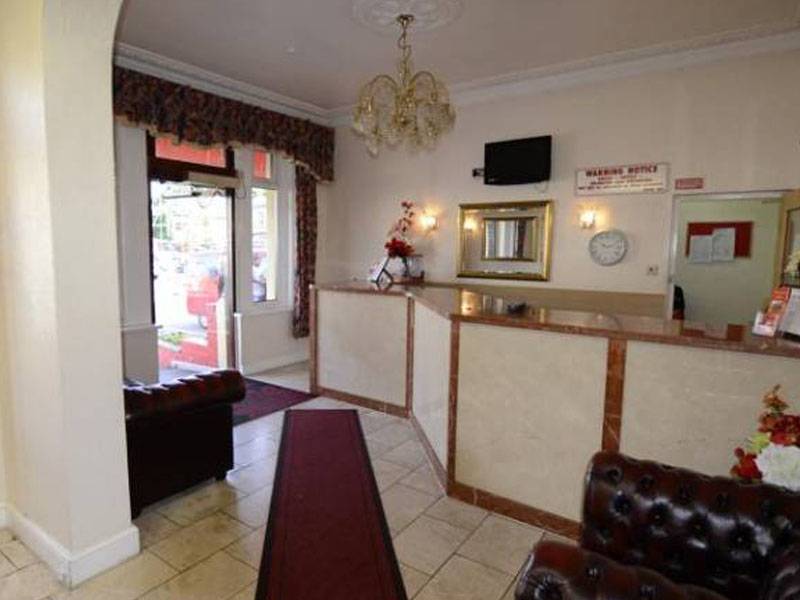 Cranbrook Hotel Ilford