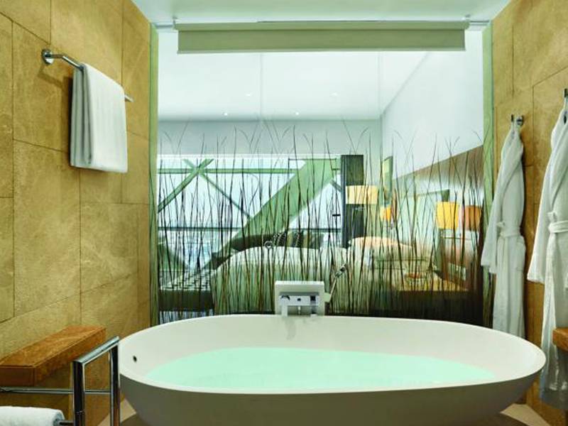 Andaz Capital Gate Abu Dhabi - a concept by Hyatt