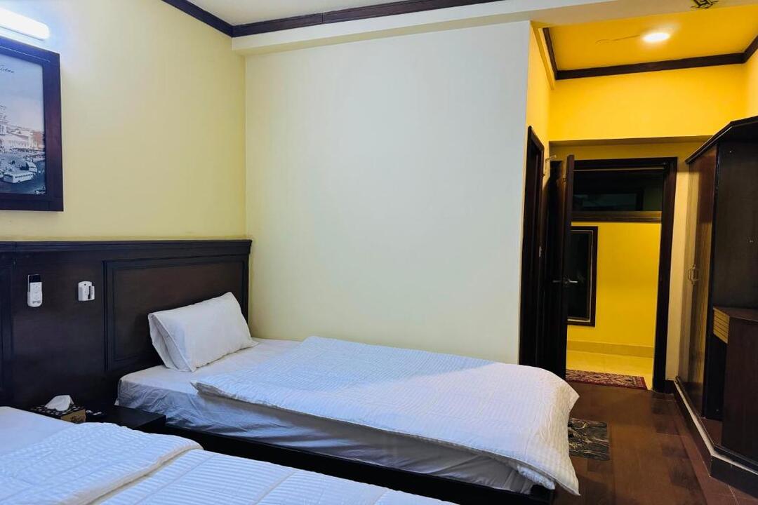 Al Makkah Hotel
