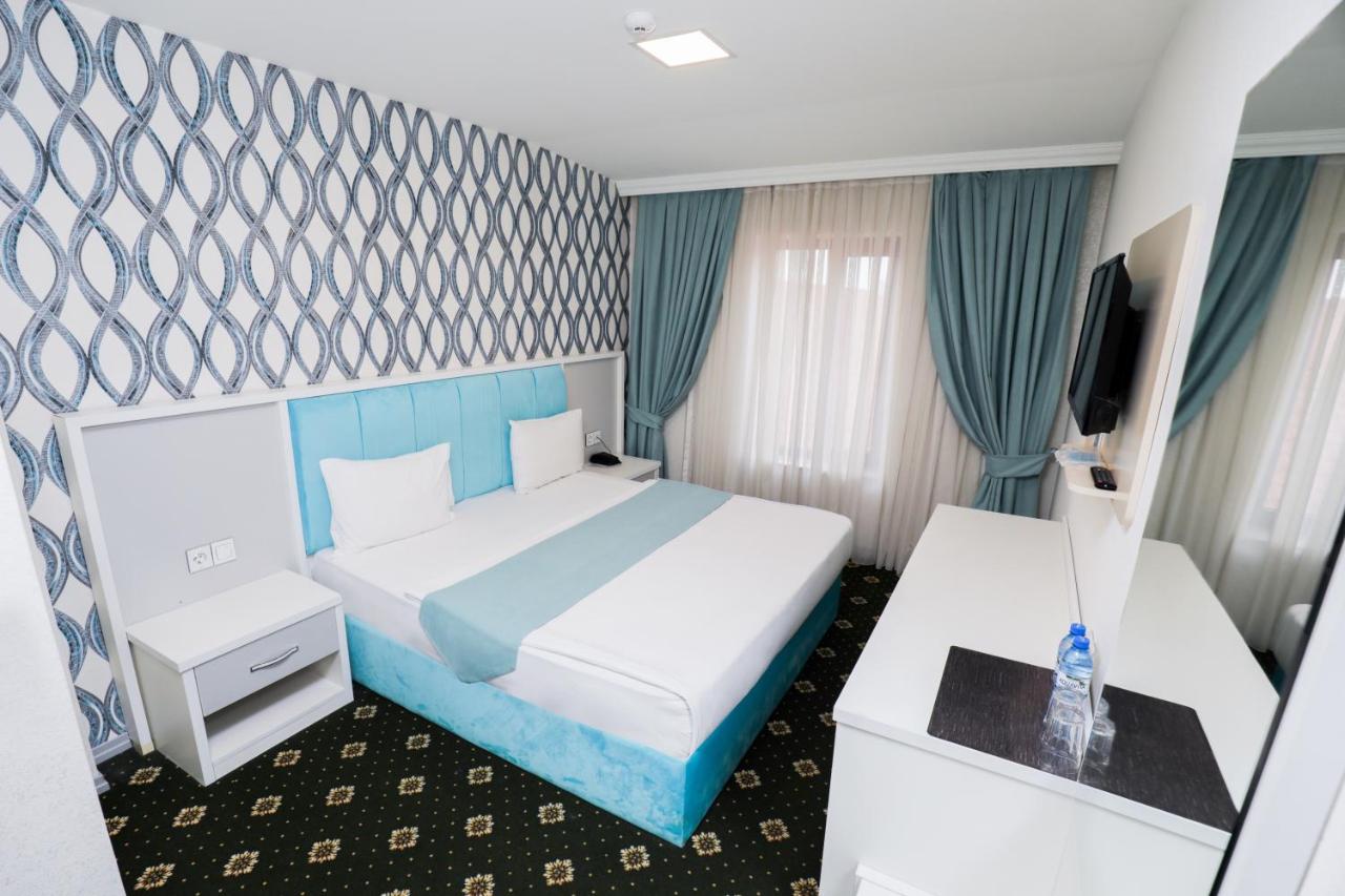 Altus Hotel Baku - Free Massage
