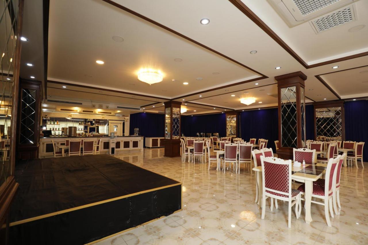 Altus Hotel Baku - Free Massage