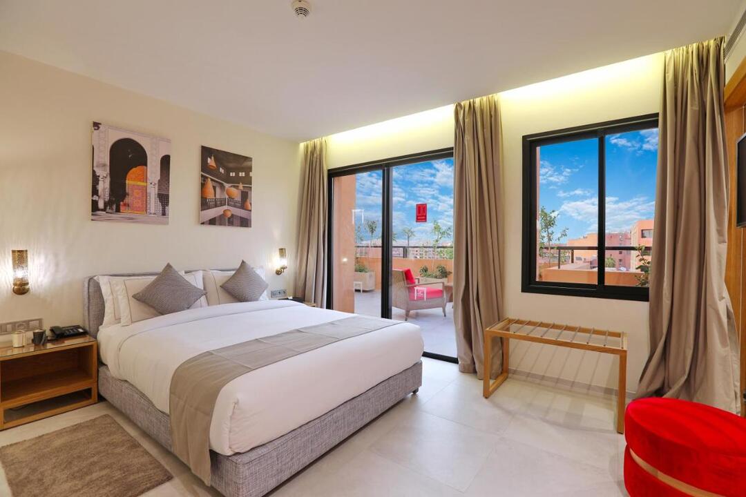 Executive Suite