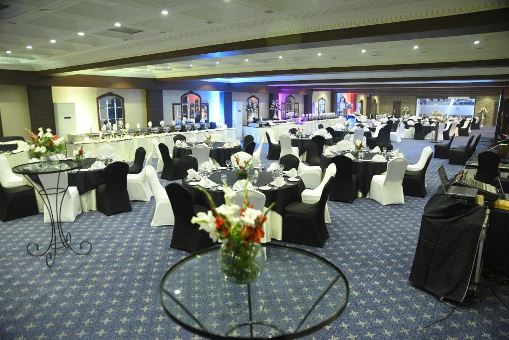 Avari Xpress Hotel Faisalabad