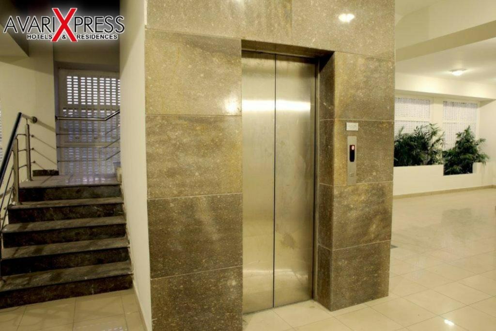 Avari Xpress Islamabad Hotel