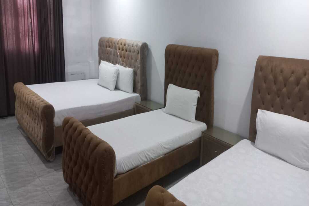 Quad Room