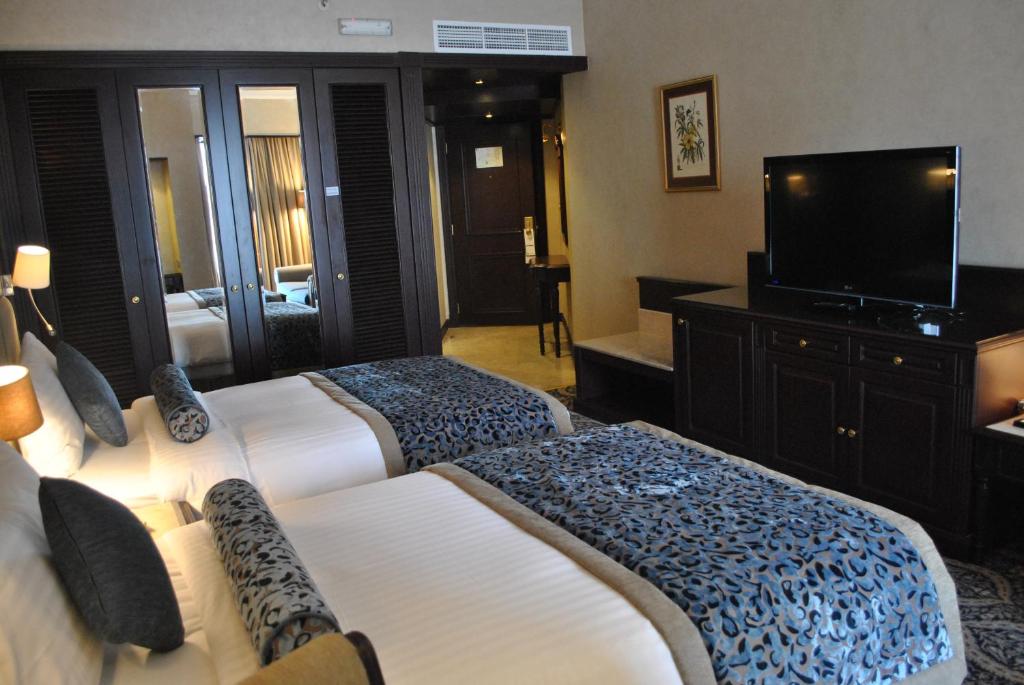 Chelsea Plaza Hotel