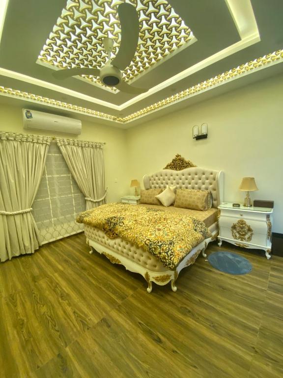 Continental Boutique House