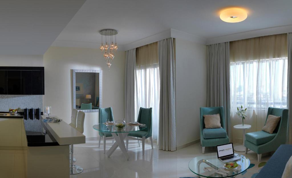 DAMAC Maison Mall Street