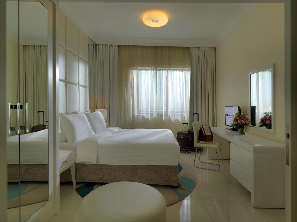 DAMAC Maison Mall Street