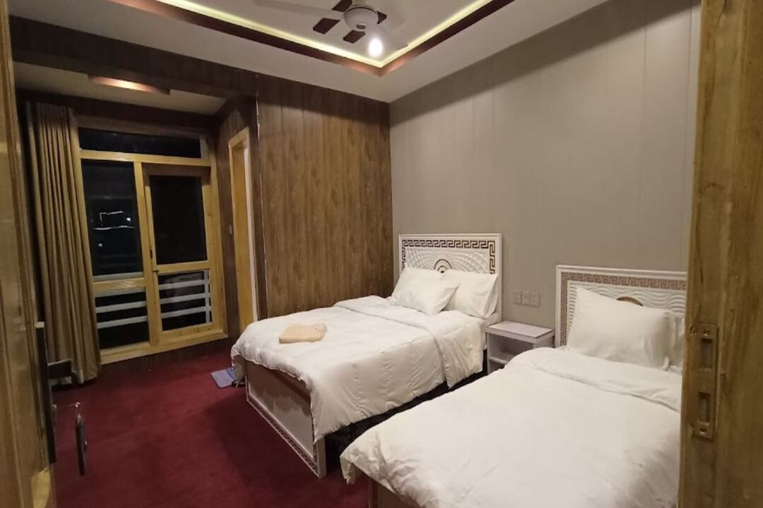 Darwesh Hotel Hunza, Ganish Karimabad