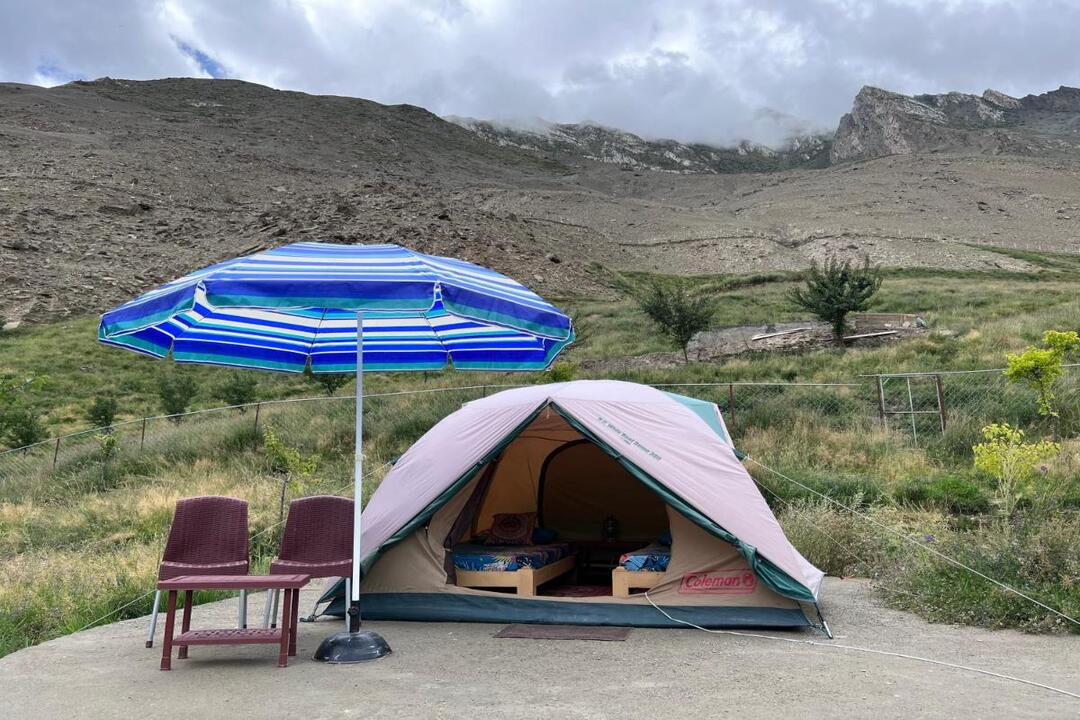 Destination Hotel Camp Leo Hopar Valley