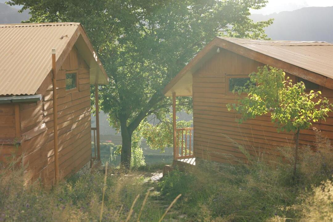 Destination Hotel Camp Leo Hopar Valley