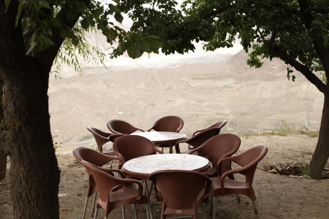 Destination Hotel Camp Leo Hopar Valley
