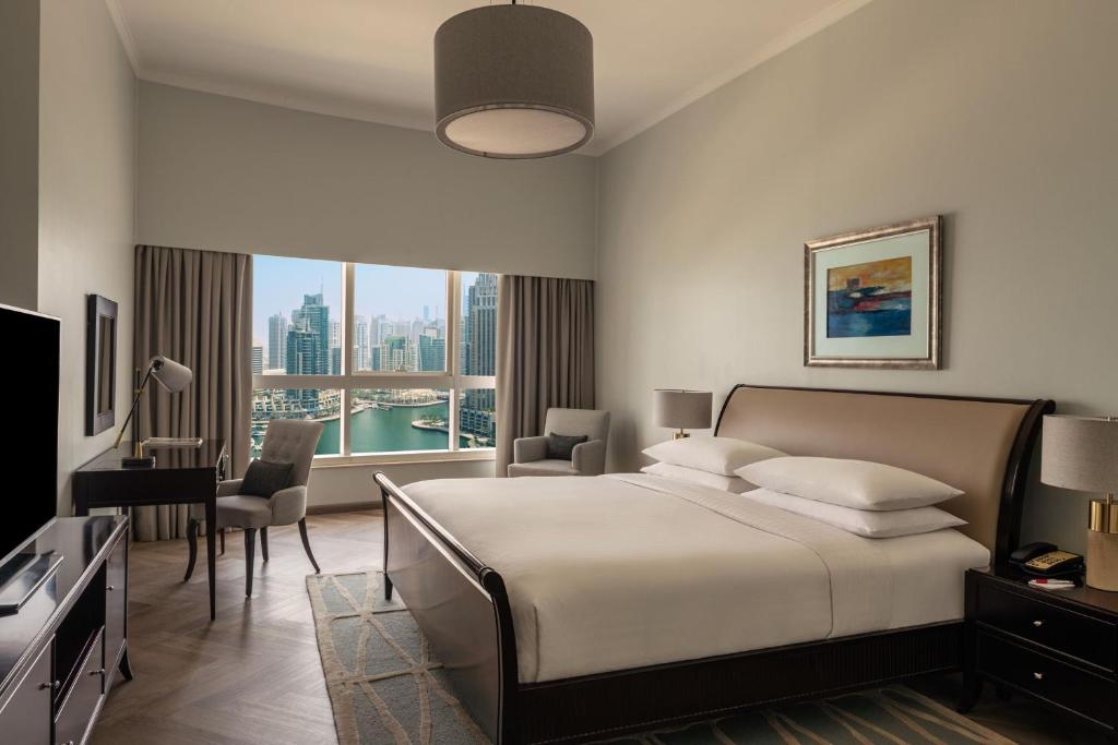 Dubai Marriott Harbour Hotel And Suites