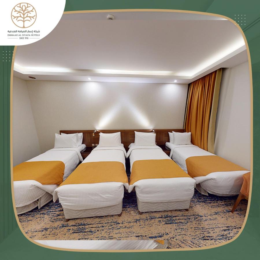 Quad Room