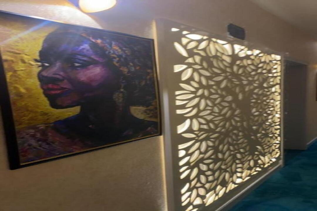 Essam Deluxe Hotel, Baku