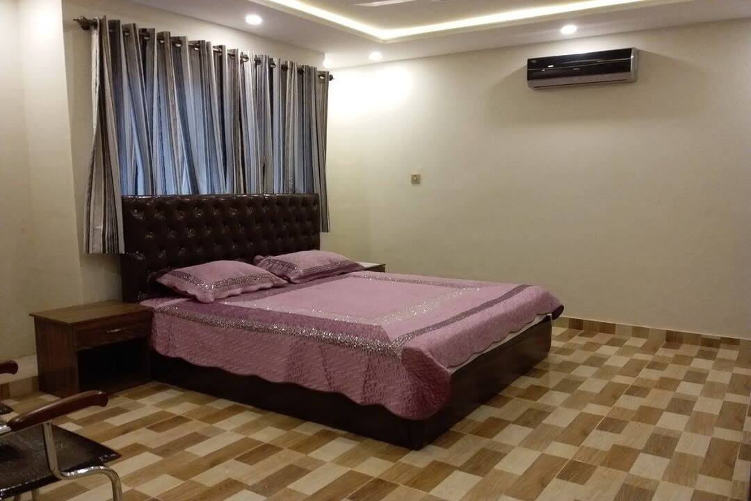 Fakhri Homes Hotel, Saddar Rawalpindi