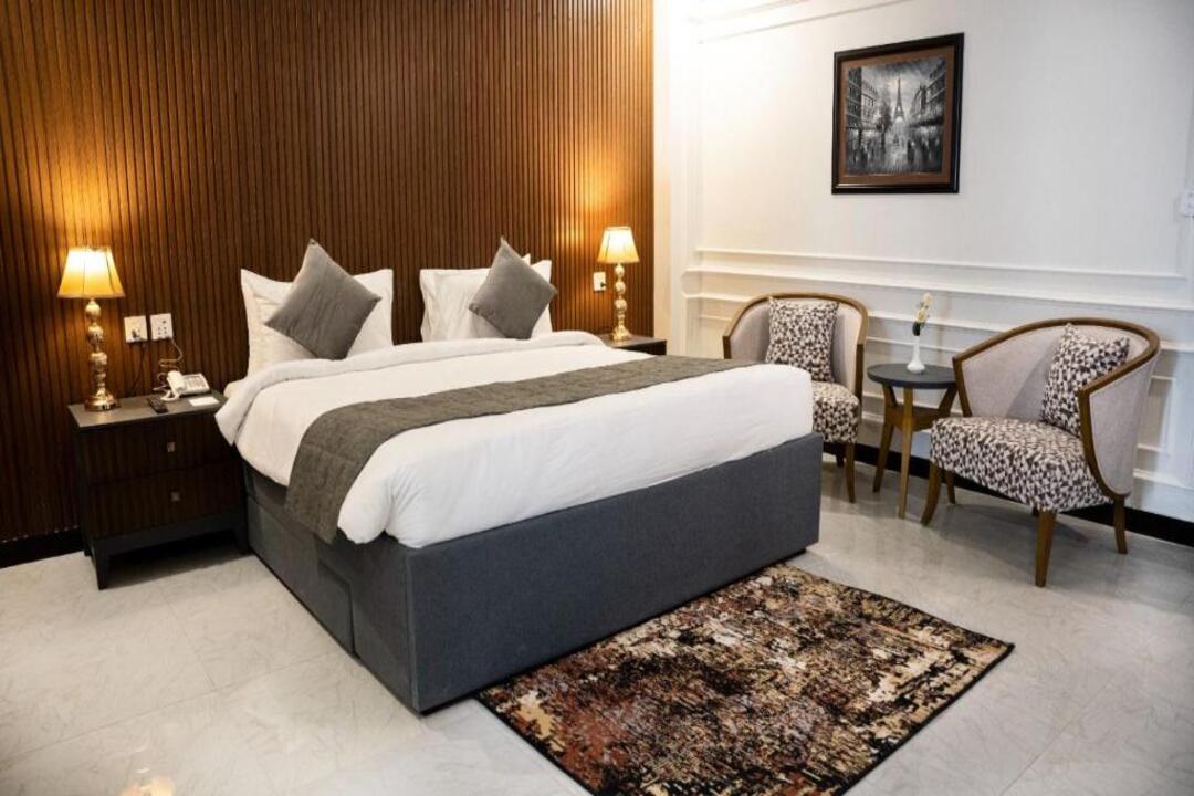 Falettis Grand Hotel Naran
