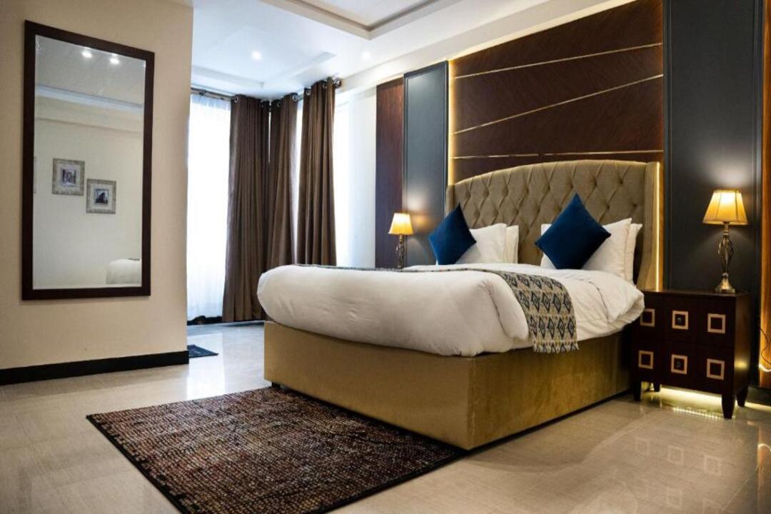Falettis Grand Hotel Naran