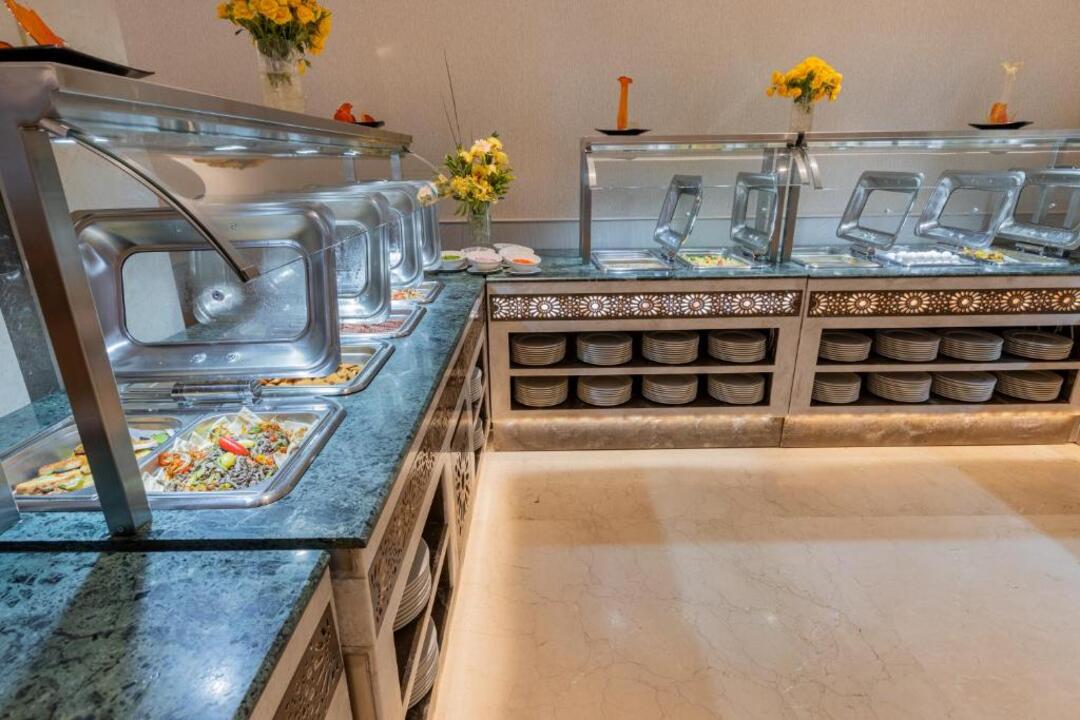 Finda Hotel Madina